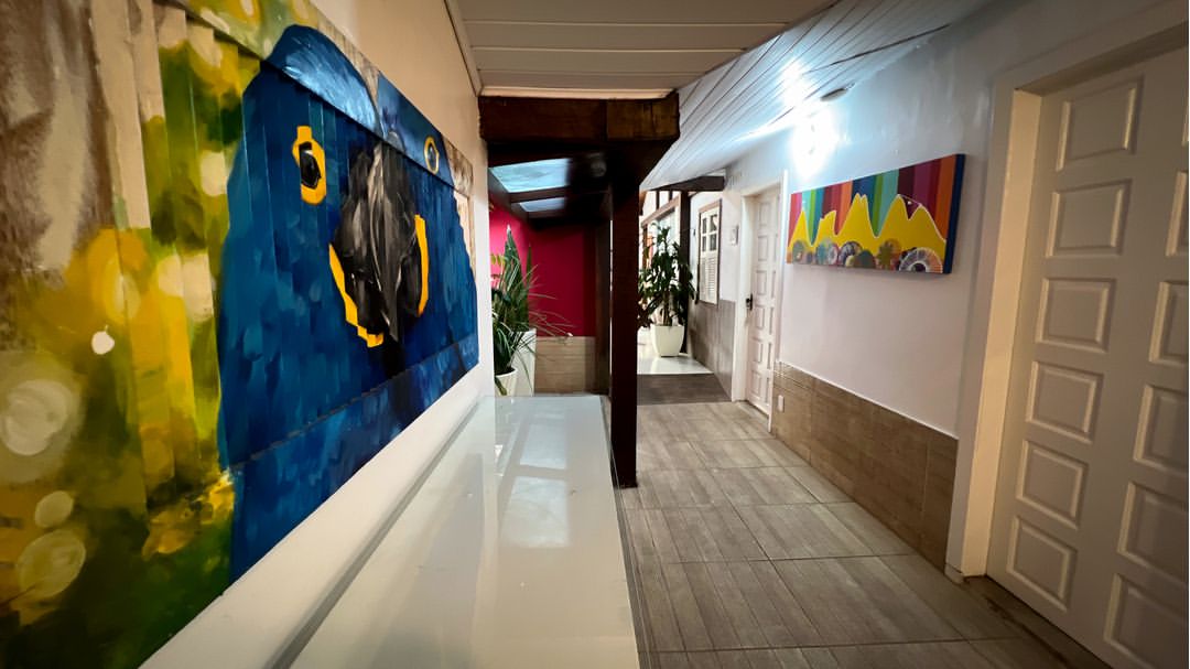 Lobby del Oasis Urbano Hotel